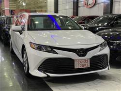 تۆیۆتا کامری